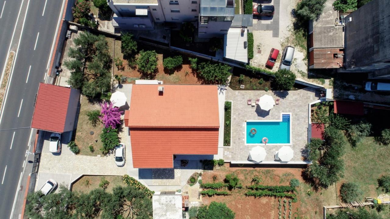 Pool House Luka Lejlighed Zadar Eksteriør billede