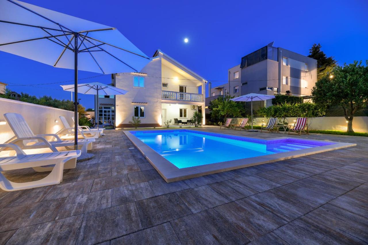 Pool House Luka Lejlighed Zadar Eksteriør billede